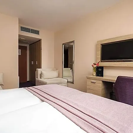 Stella Maris - Style & Comfort 3* فوديس